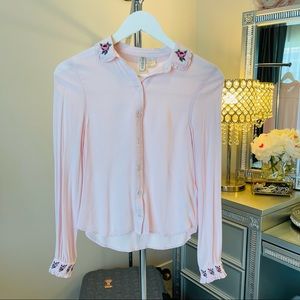 DIVIDCD Light pink blouse size 2 perfect condition
